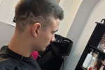 Мужская стрижка с элементами Hair tattoo